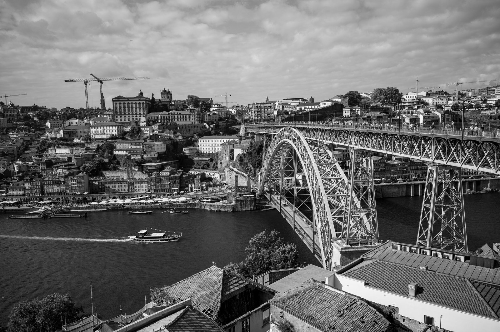 Porto — Dom Luís I Bridge over the Douro